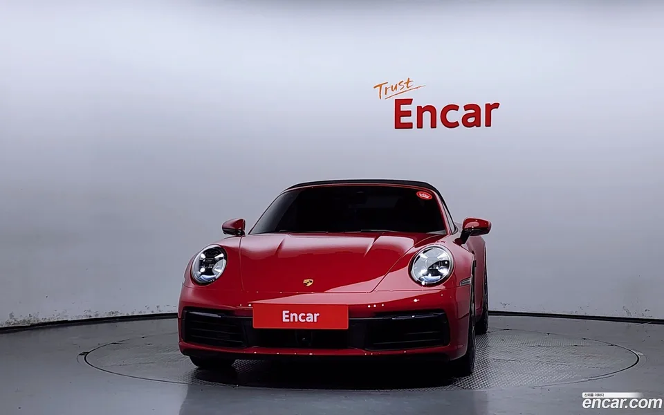 Porsche 911 (992) 4 2024 — миниатюра 3