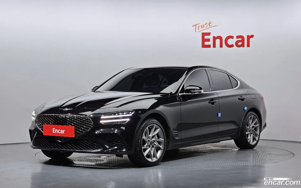 Genesis G70 2.5T 4WD 2024 — фото 1, купить с доставкой в Москву
