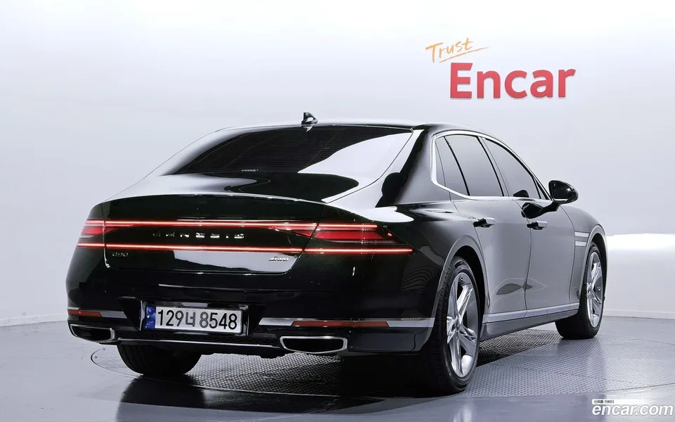 Genesis G90 3.5 AWD 2022 — фото 1, купить с доставкой в Москву