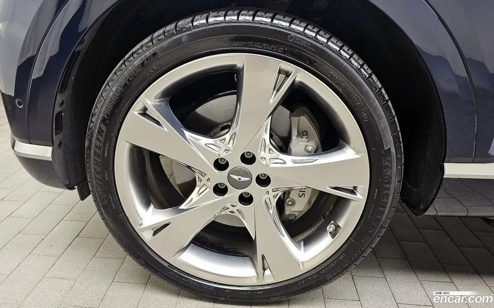 Genesis GV80 2.5T AWD 2023 — миниатюра 2