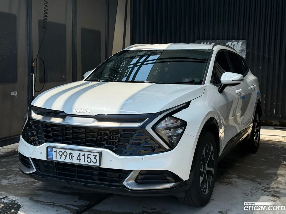 Kia Sportage Hybrid 2WD 2024 — thumbnail 3