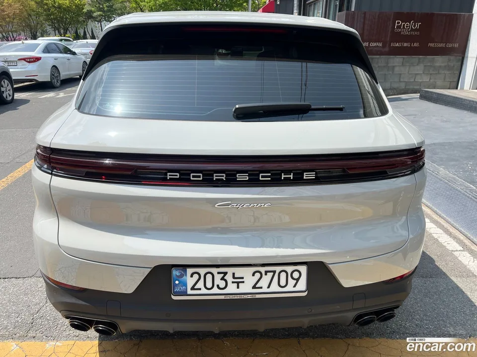 Porsche Cayenne 3.0 2024 — thumbnail 5