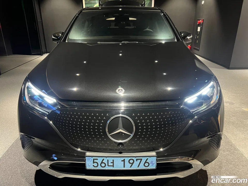 Mercedes-Benz EQE SUV EQE350 4MATIC 2024 — thumbnail 3