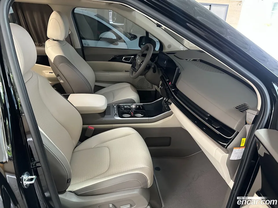 Kia Carnival HEV 4 2025 — thumbnail 5
