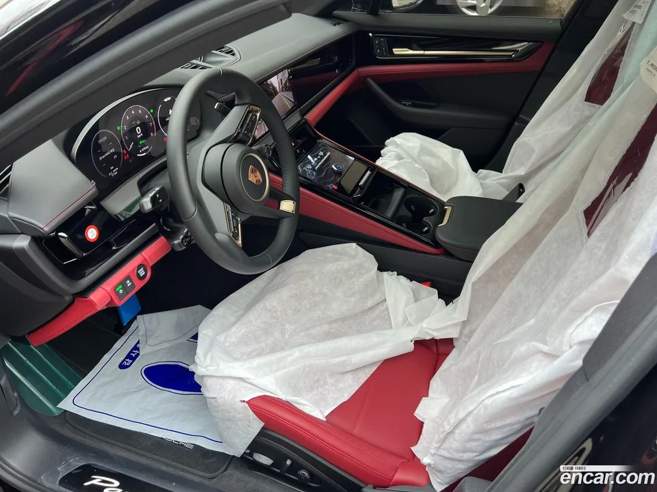 Porsche Panamera (976) 2.9 AWD E- 2025 — thumbnail 2
