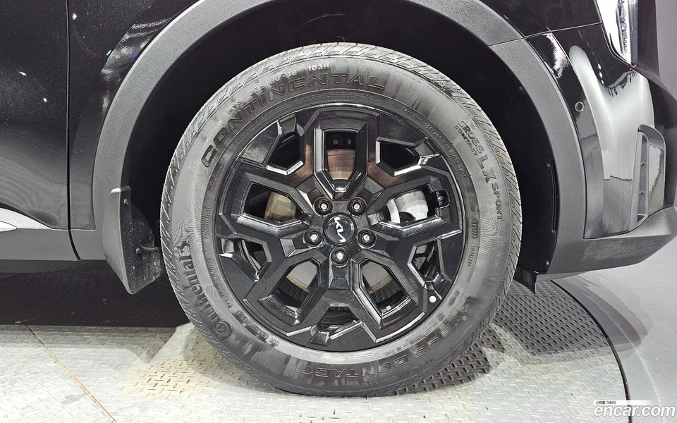 Kia Sorento HEV 1.6 2WD 2024 — миниатюра 5