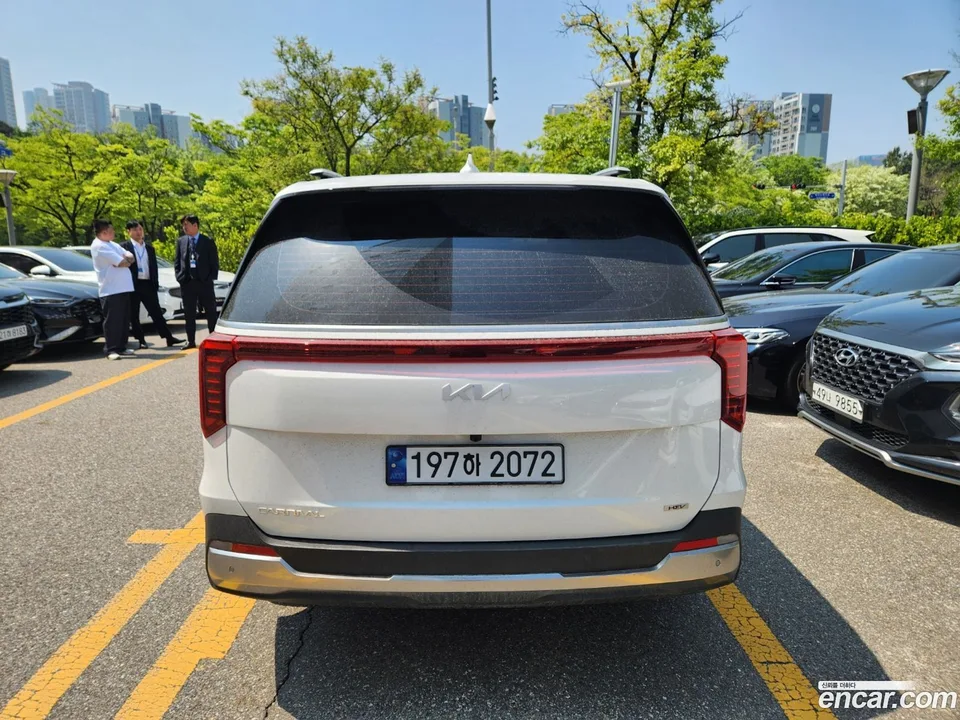 Kia Carnival HEV 9 2024 — thumbnail 5