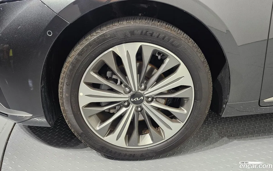 Kia K8 Hybrid 2024 — миниатюра 5
