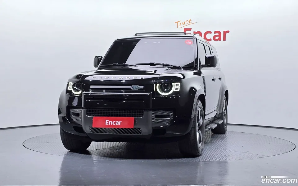 Land Rover Defender 130 D300 X- HSE 2024 — миниатюра 3