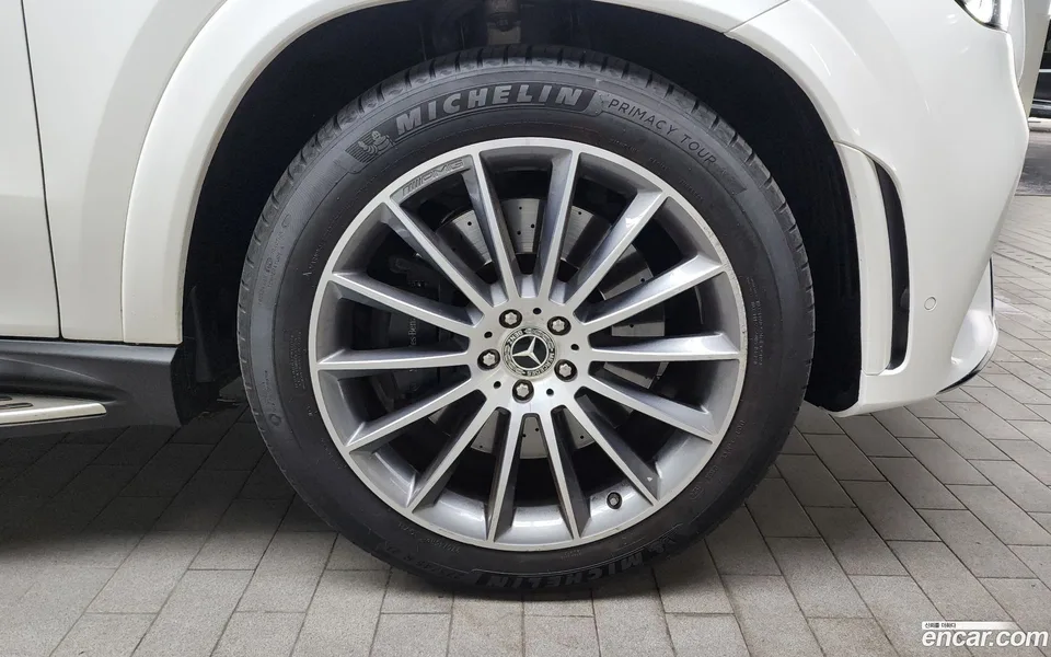 Mercedes-Benz GLE-Class GLE400d 4MATIC 2023 — миниатюра 2