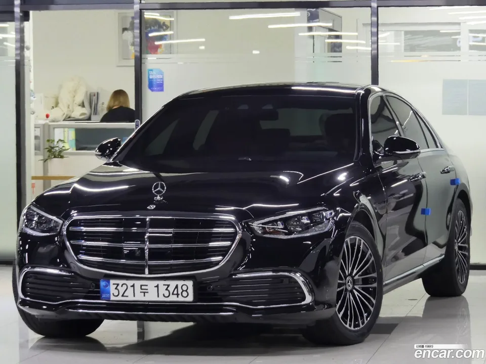 Mercedes-Benz S-Class S350 d 2022 — фото 1, купить с доставкой в Москву
