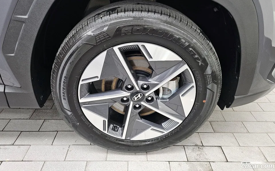 Hyundai Tucson NX4 1.6 2WD 2024 — миниатюра 2