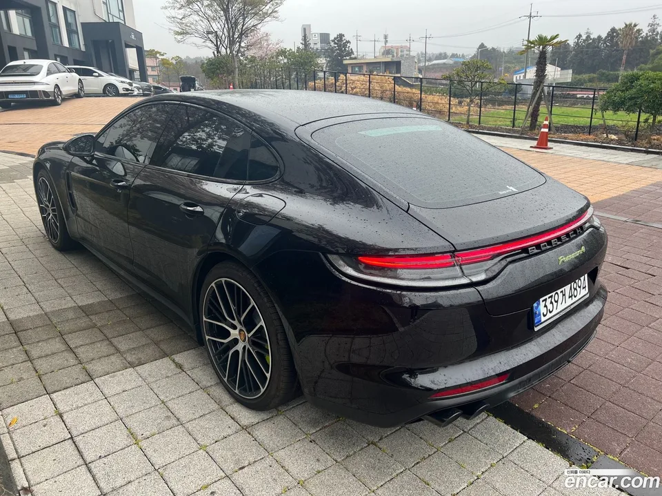 Porsche Panamera (971) 2.9 AWD E- 2023 — thumbnail 4