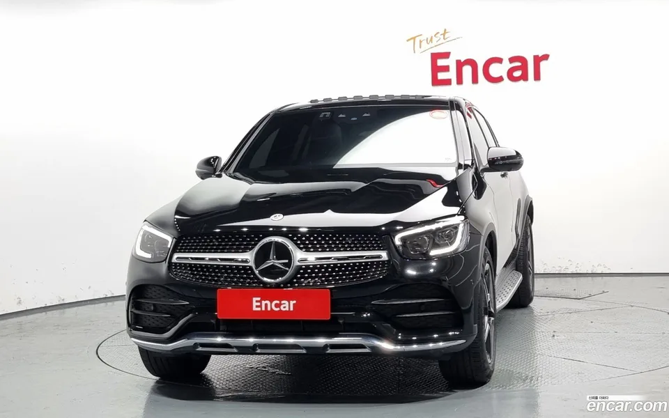 Mercedes-Benz GLC-Class GLC300 4MATIC 2023 — миниатюра 3