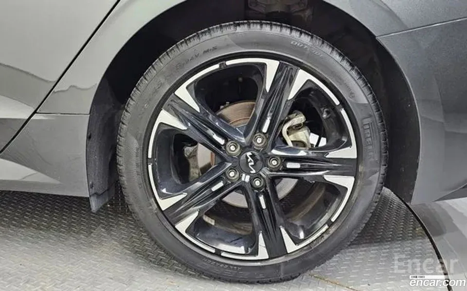 Kia K5 1.6 2023 — миниатюра 5