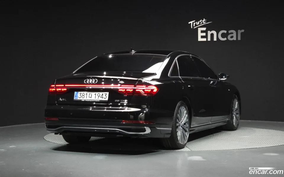 Audi A8 55 TFSI LWB 2023 — миниатюра 2