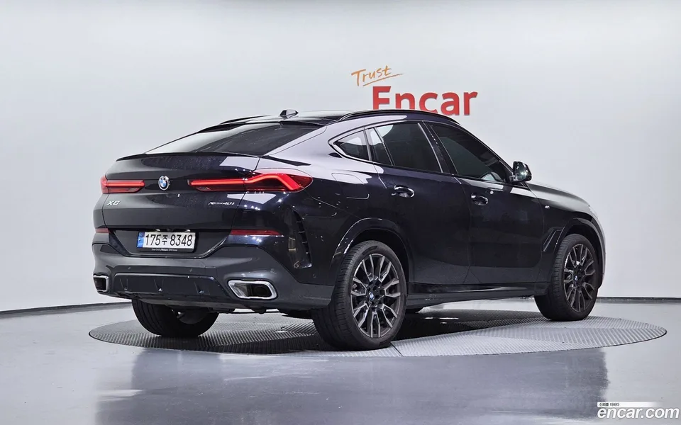 BMW X6 xDrive40i M 2024 — миниатюра 2