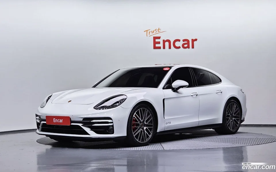 Porsche Panamera (971) 4.0 GTS 2022 — фото 1, купить с доставкой в Москву