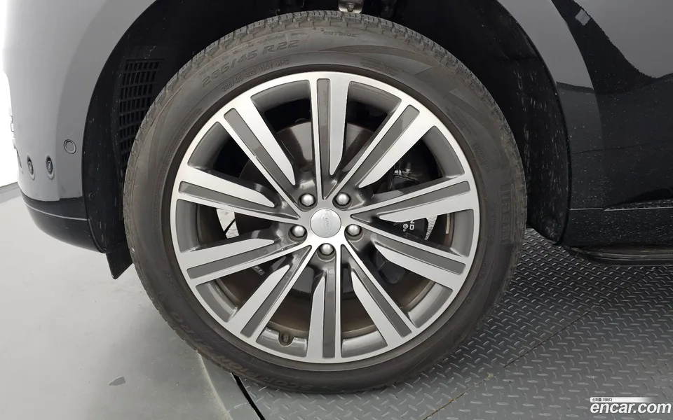 Land Rover Range Rover P530 AB LWB 2023 — миниатюра 2
