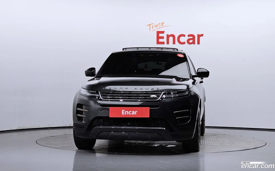 Land Rover Range Rover Evoque P250 SE 2024 — миниатюра 3