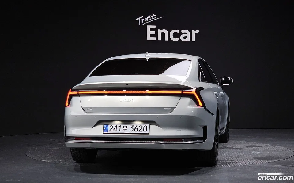Kia K8 Hybrid 2025 — миниатюра 4