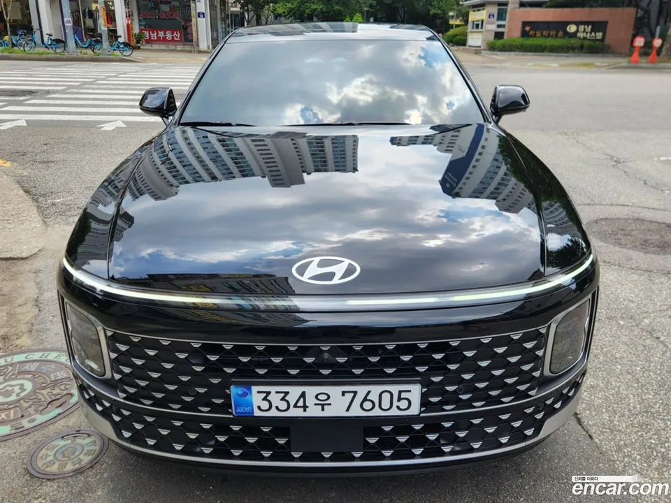 Hyundai Grandeur Hybrid 2025 — фото 1, купить с доставкой в Москву