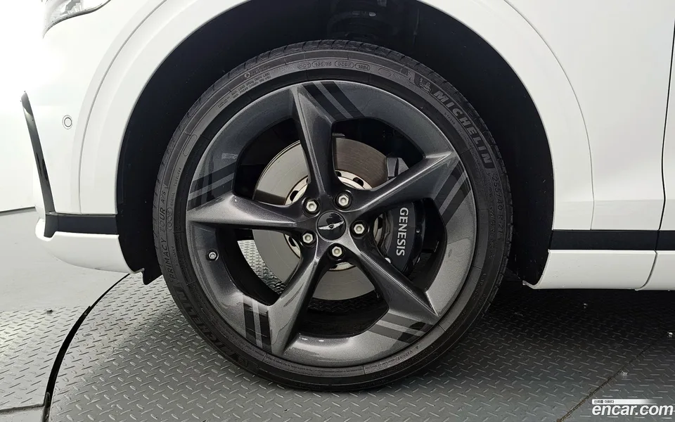 Genesis GV70 2.5T AWD 2024 — миниатюра 2