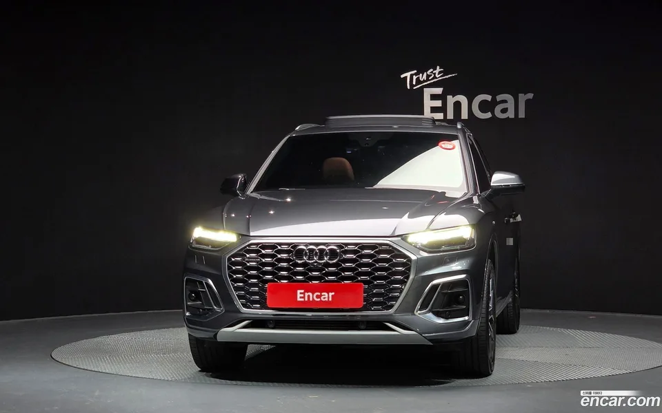 Audi Q5 45 TFSI 2023 — миниатюра 3