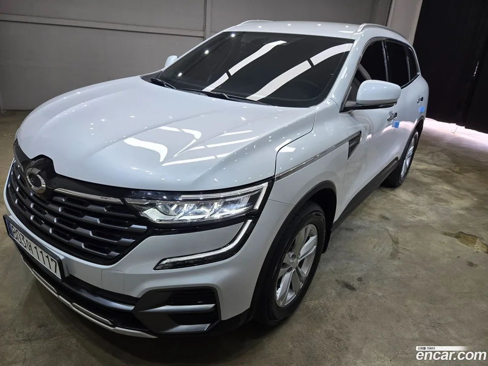 Renault Samsung QM6 2.0 LPe 2WD 2024 — photo 1, buy with delivery to Moscow