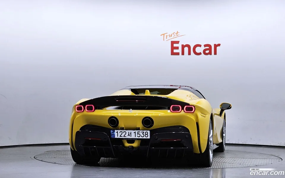Ferrari SF90 Spider 4.0 2023 — миниатюра 4