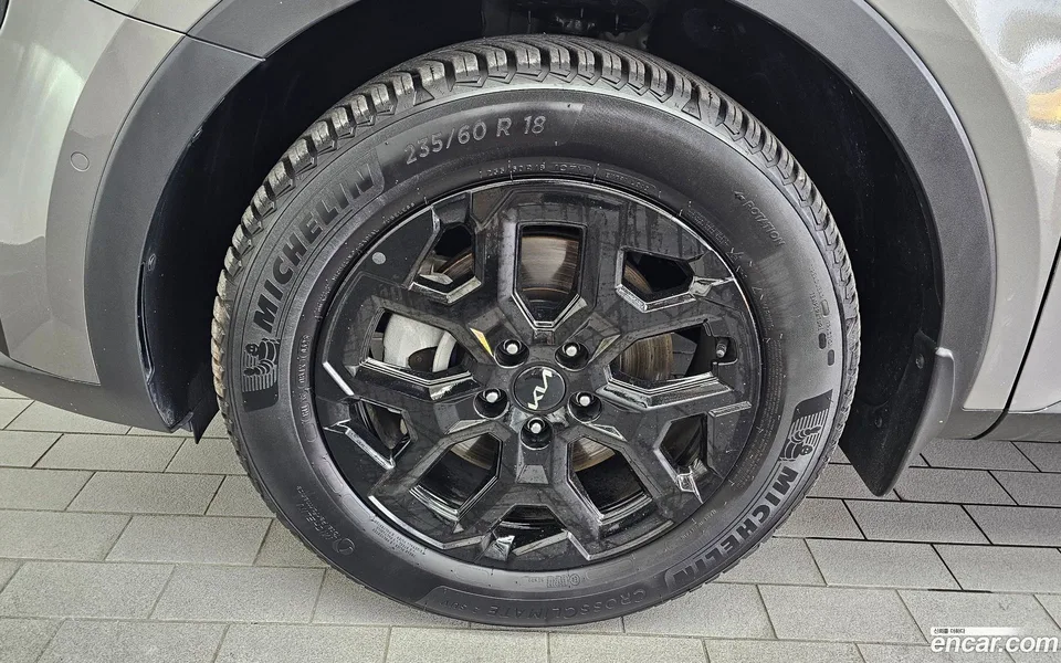 Kia Sorento HEV 1.6 2WD 2023 — миниатюра 2