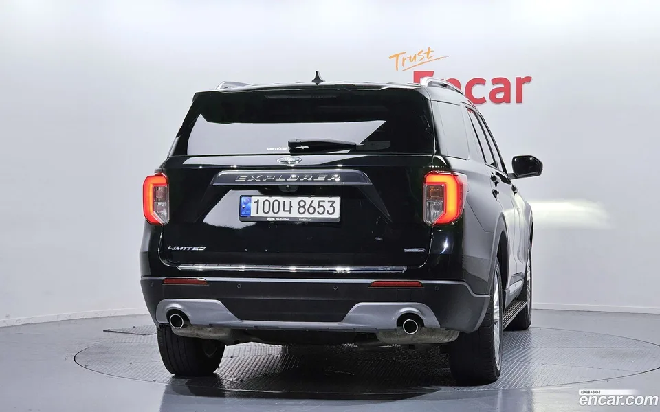 Ford Explorer 3.3 2022 — миниатюра 4