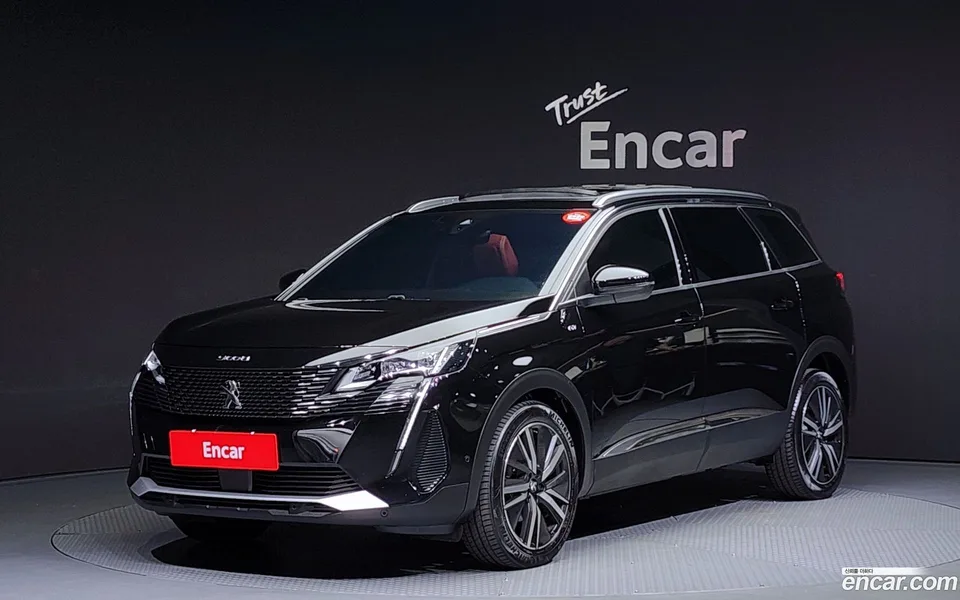Peugeot 5008 1.2 Pure Tech GT 2024 — фото 1, купить с доставкой в Москву