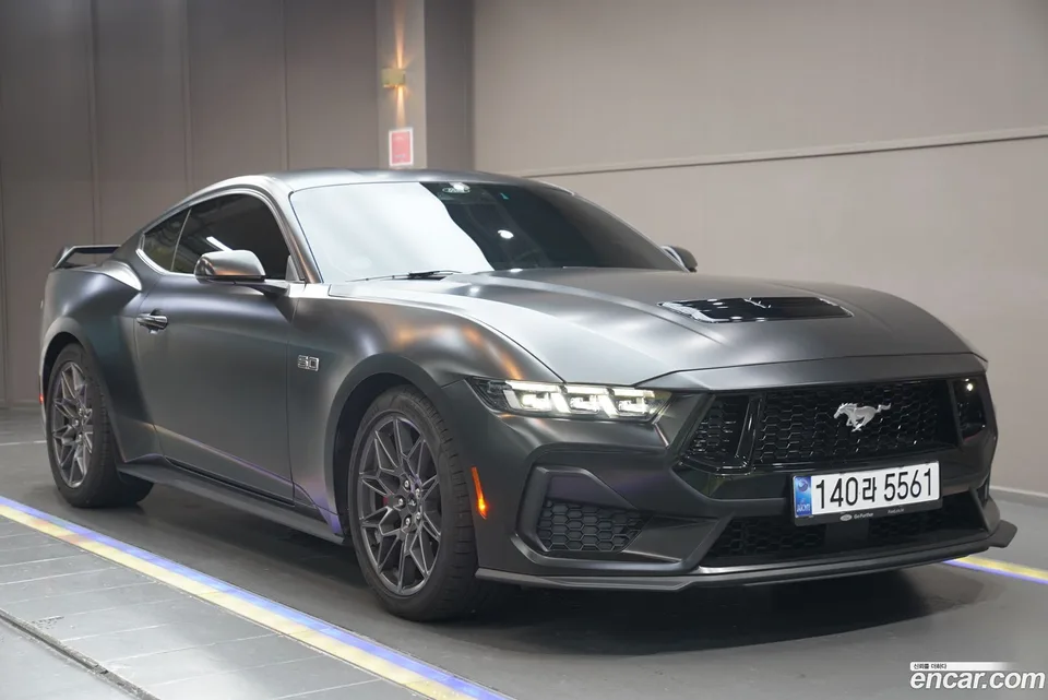 Ford Mustang 5.0 GT 2024 — фото 1, купить с доставкой в Москву