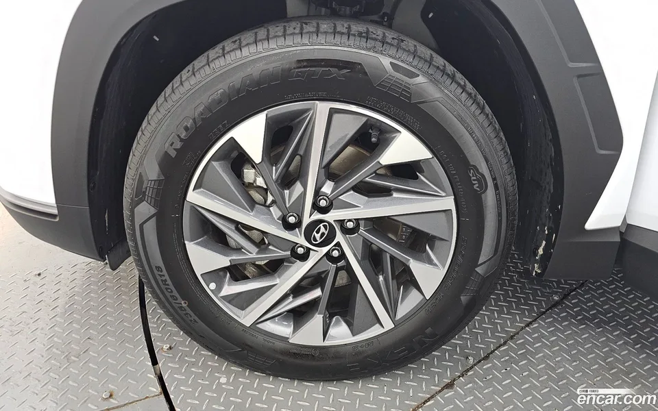 Hyundai Tucson 2.0 4WD 2023 — миниатюра 5