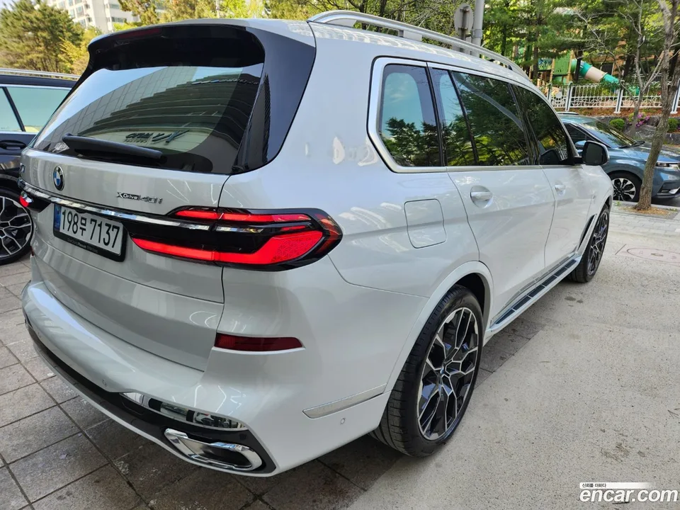 BMW X7 xDrive 40i M 6 2025 — миниатюра 2