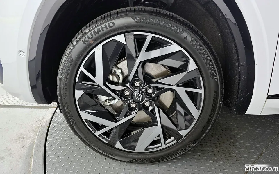 Renault Samsung Grand Koleos 1.5 E-TECH 2WD 2024 — миниатюра 5