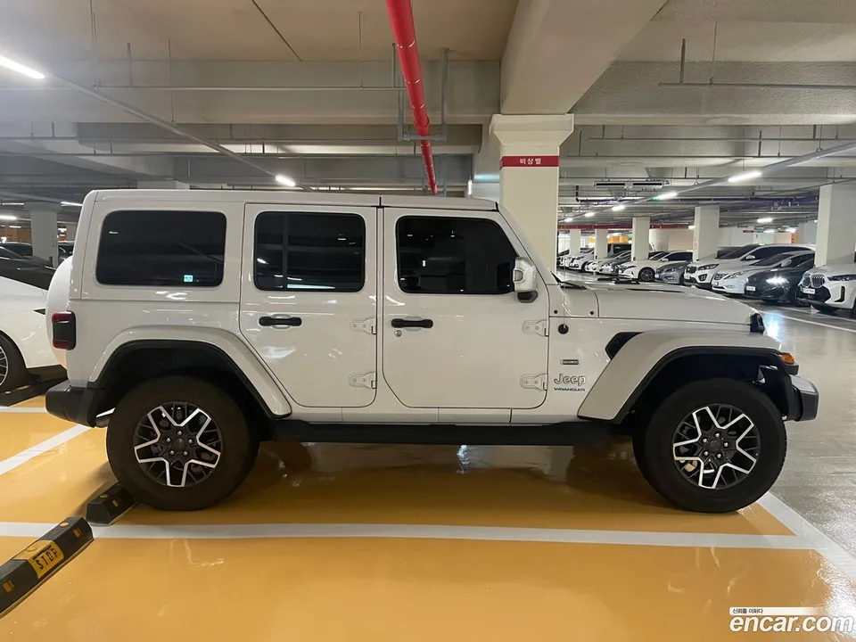 Jeep Wrangler 2.0 4 4xe 2023 — миниатюра 2