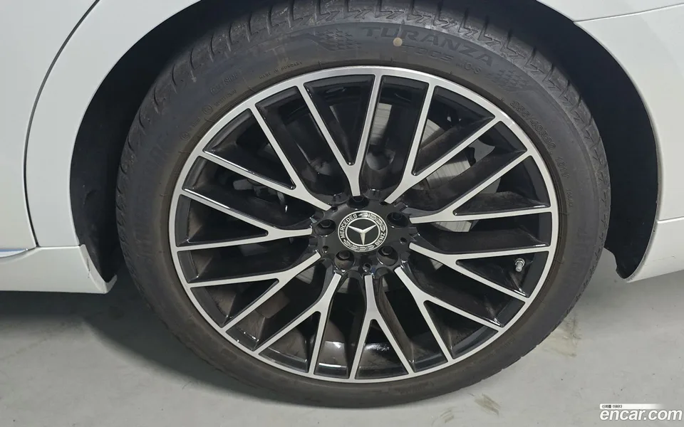 Mercedes-Benz S-Class S580L 4MATIC 2024 — миниатюра 2