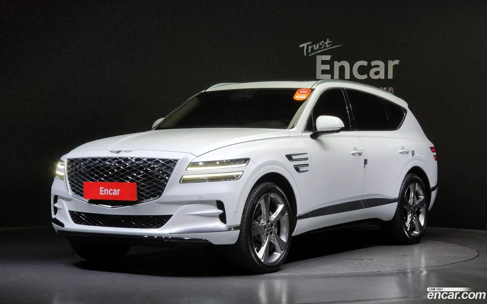Genesis GV80 2.5T AWD 2022 — фото 1, купить с доставкой в Москву