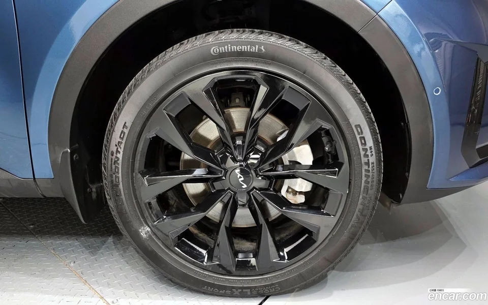 Kia Sorento 2.5T 4WD 2023 — миниатюра 2