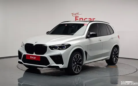 BMW X5M 2023 купить в Москве