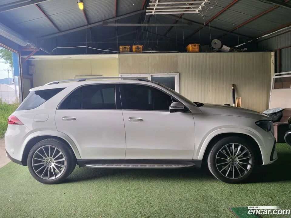 Mercedes-Benz GLE-Class GLE450 4MATIC 2023 — миниатюра 2