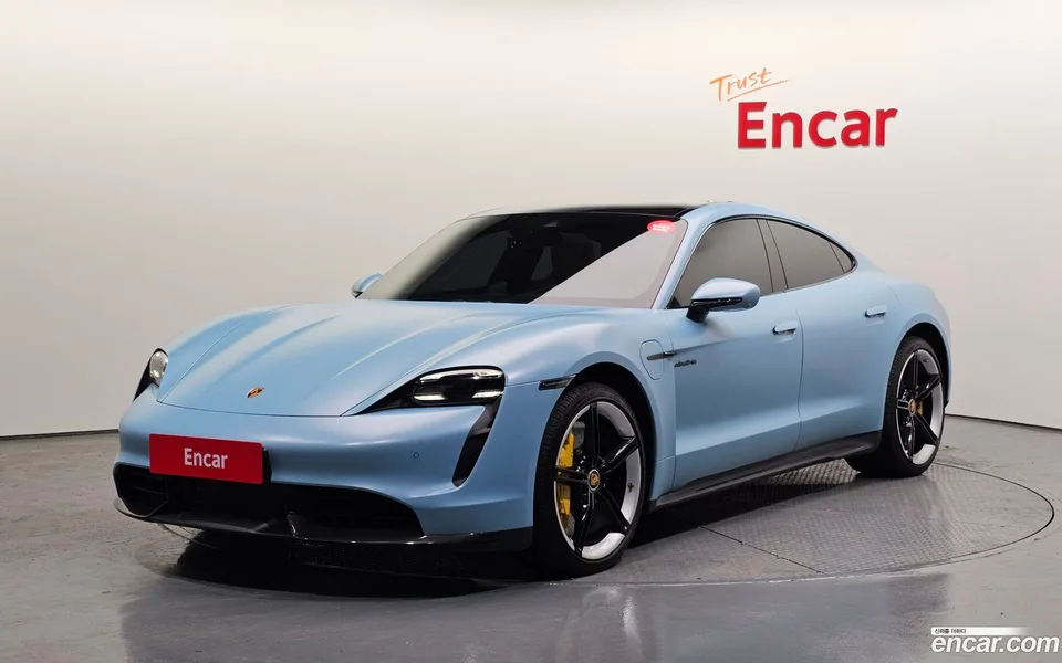 Porsche Taycan S 2023 — фото 1, купить с доставкой в Москву
