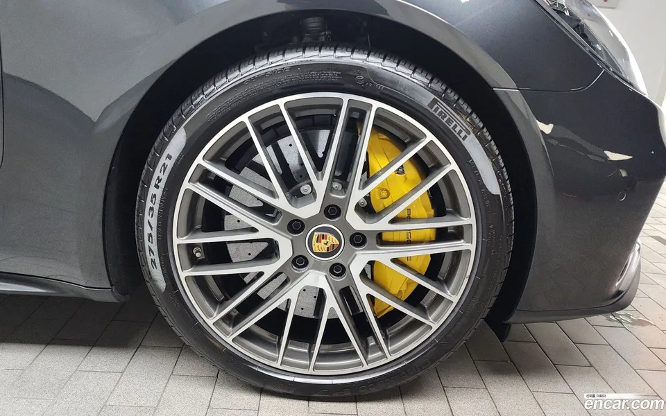 Porsche Panamera (971) 4.0 S 2023 — миниатюра 5