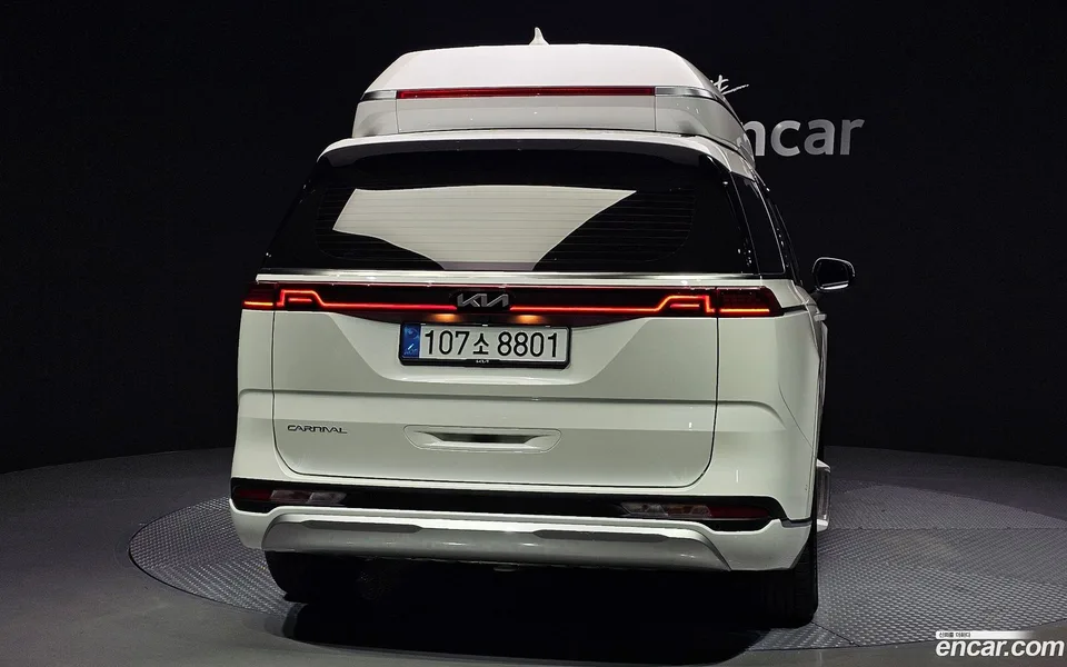 Kia Carnival 7 2022 — thumbnail 4