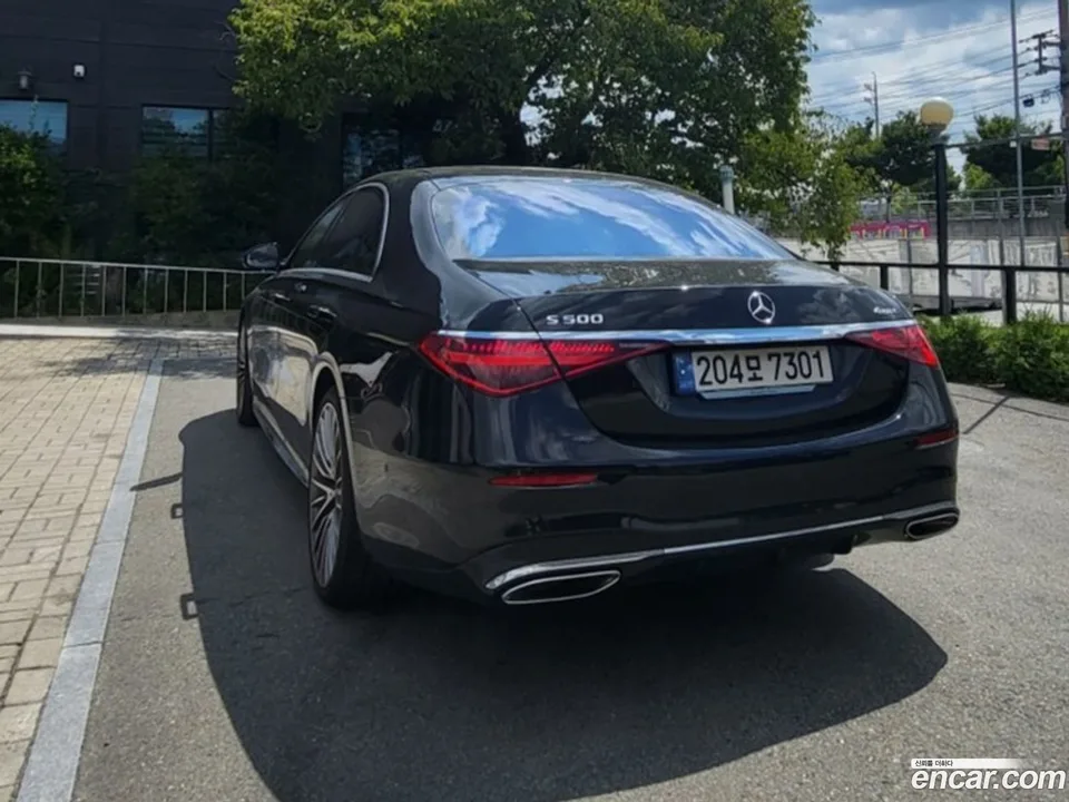 Mercedes-Benz S-Class S500L 4MATIC 2023 — thumbnail 2