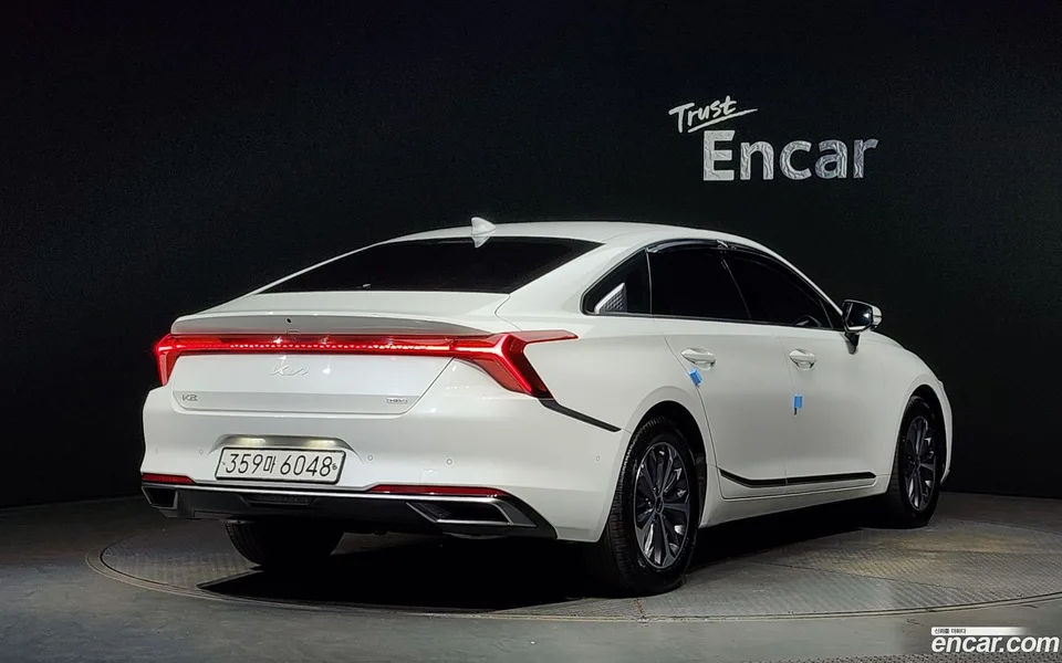 Kia K8 Hybrid 2023 — миниатюра 2