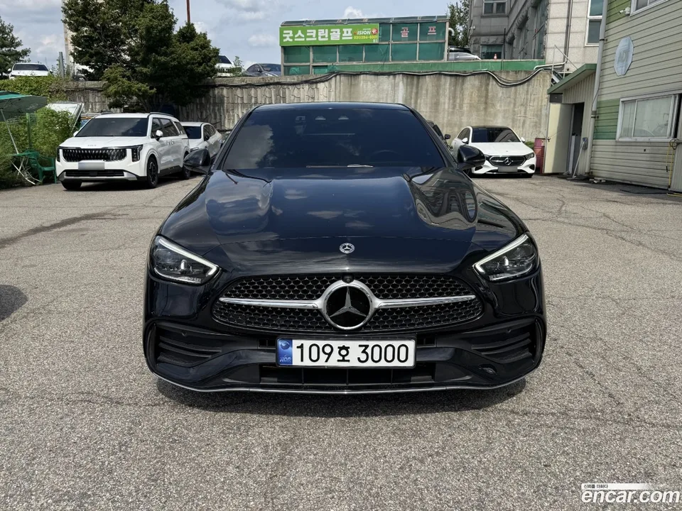 Mercedes-Benz C-Class C300 4MATIC AMG Line 2023 — миниатюра 3