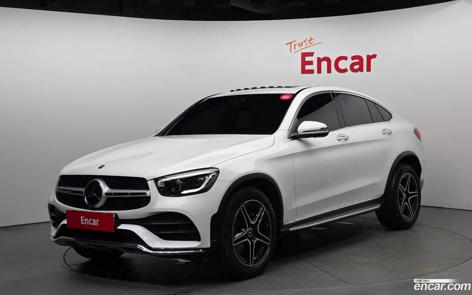 Mercedes-Benz GLC-Class GLC300 4MATIC 2023 — фото 1, купить с доставкой в Москву